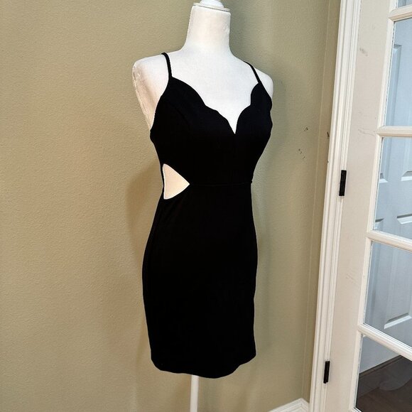 NWT URBAN OUTFITTERS Cut Out Black Body Con Mini Dress - size small - Picture 2 of 9